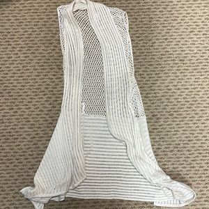 Junior top size medium